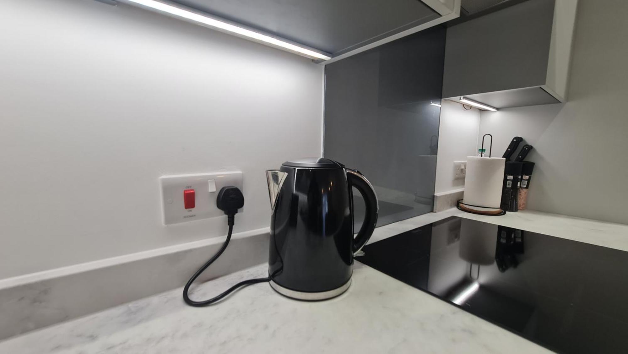 Premium City Apartment Near Harry Potter Studio And Luton Airport ヘメル・ヘムステッド エクステリア 写真