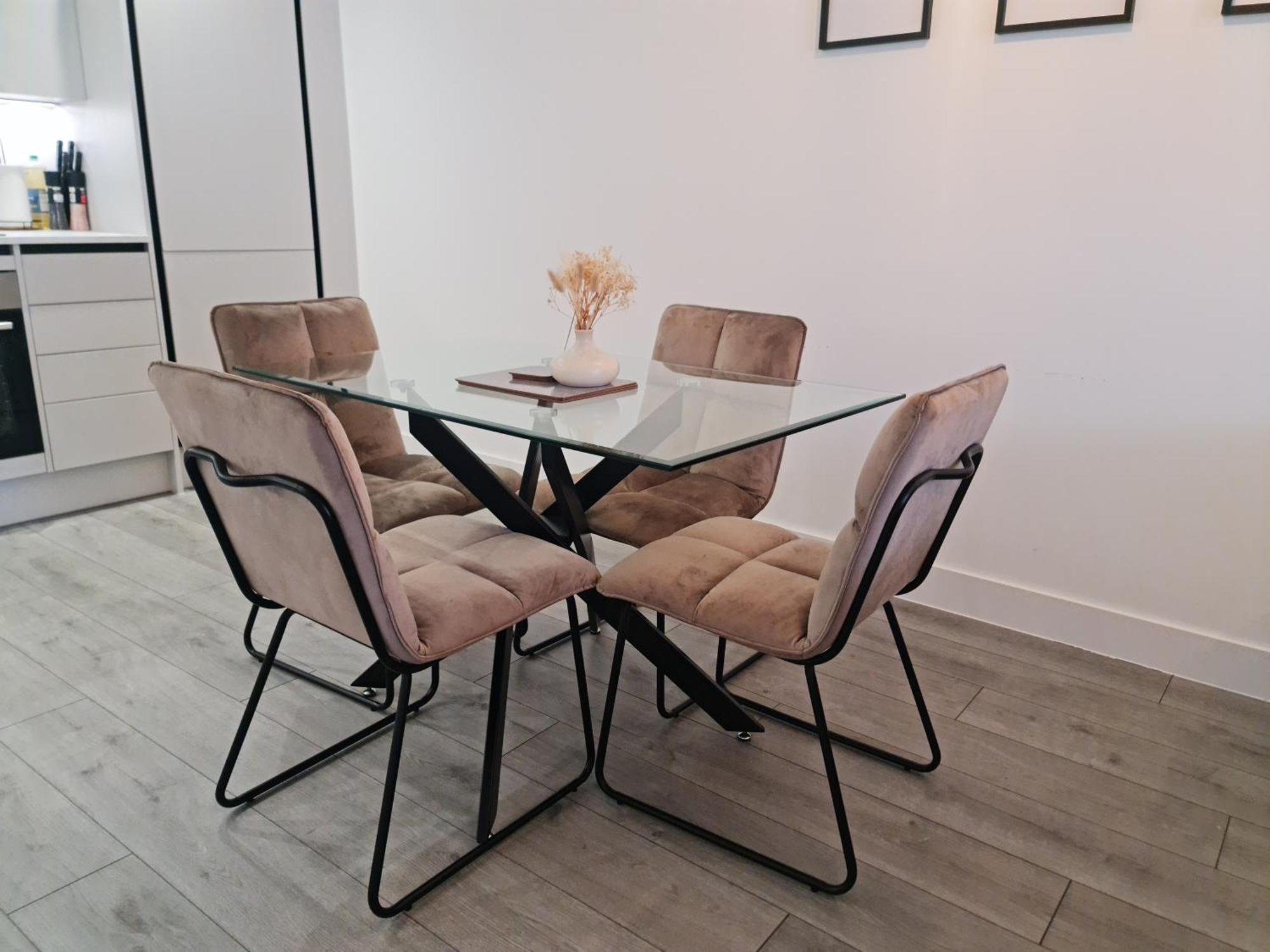 Premium City Apartment Near Harry Potter Studio And Luton Airport ヘメル・ヘムステッド エクステリア 写真