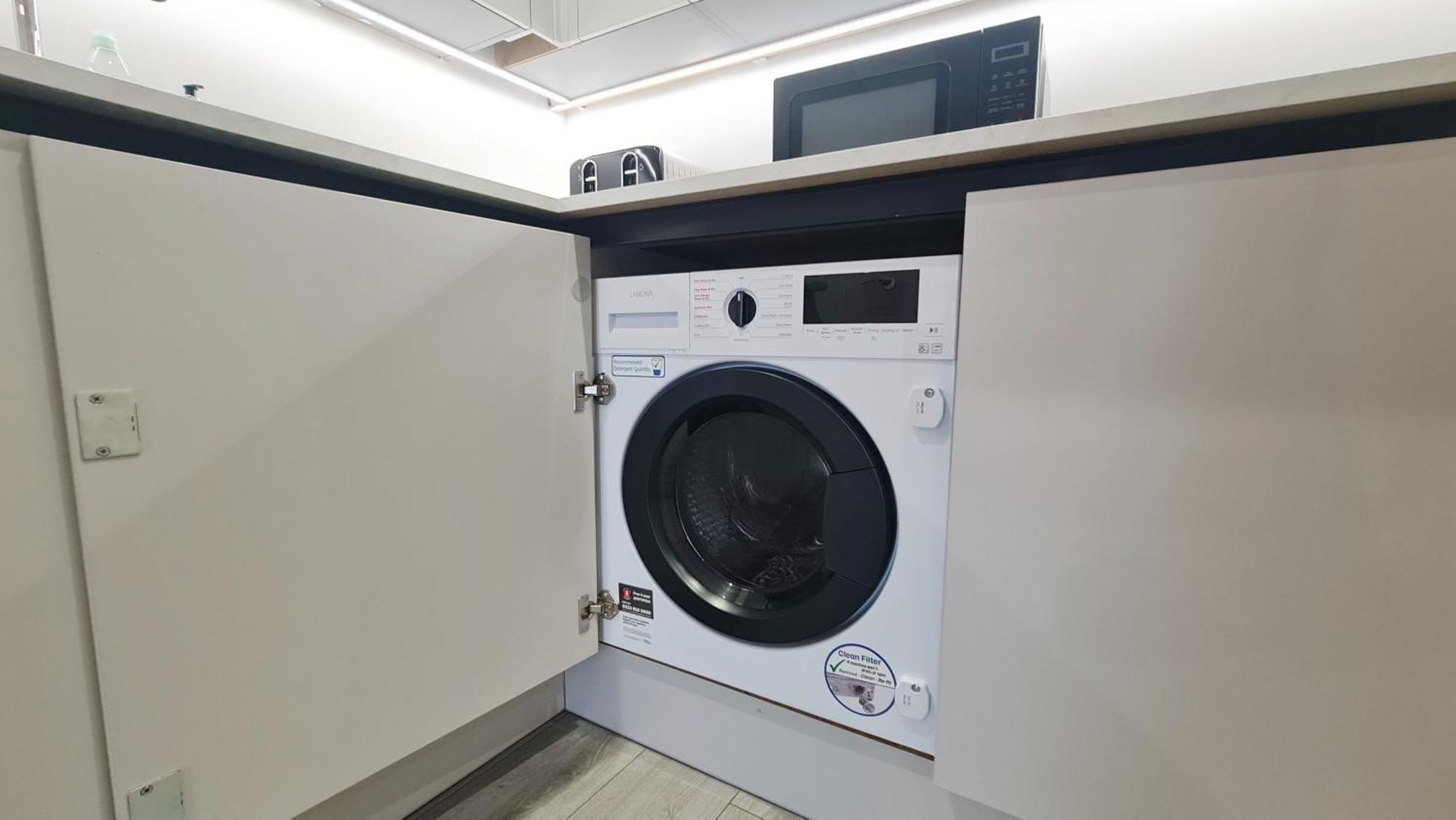 Premium City Apartment Near Harry Potter Studio And Luton Airport ヘメル・ヘムステッド エクステリア 写真