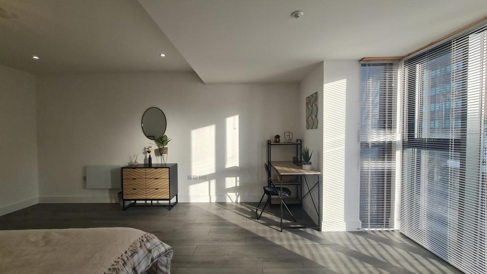 Premium City Apartment Near Harry Potter Studio And Luton Airport ヘメル・ヘムステッド エクステリア 写真